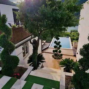  Holiday home Koman Paradise By Romina