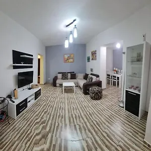 Ostello Scodrinon, Shkodër
